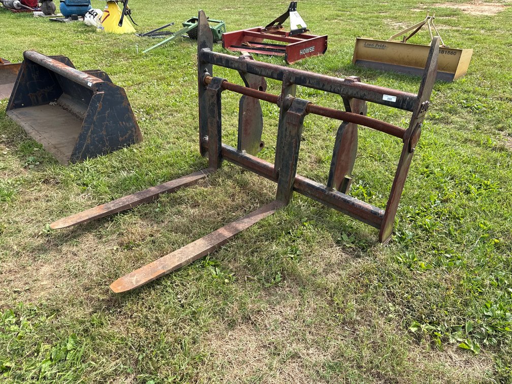 TAC 4' Pallet Forks