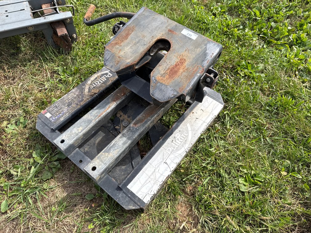 PullRite SuperGlide Fifth Wheel Hitch