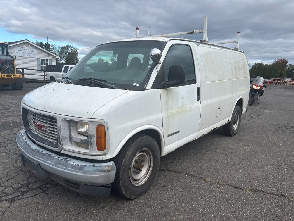 2002 GMC Savana 3500 Cargo Van, Mileage: 189,720