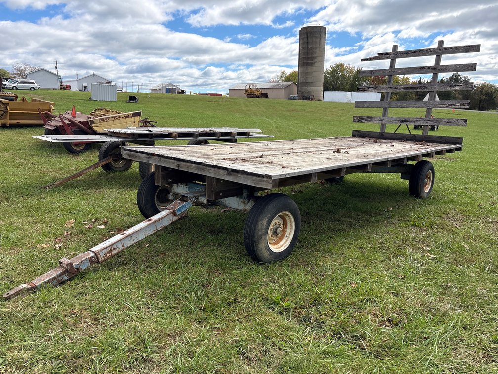 8' x 20' Flatbed Hay Wagon