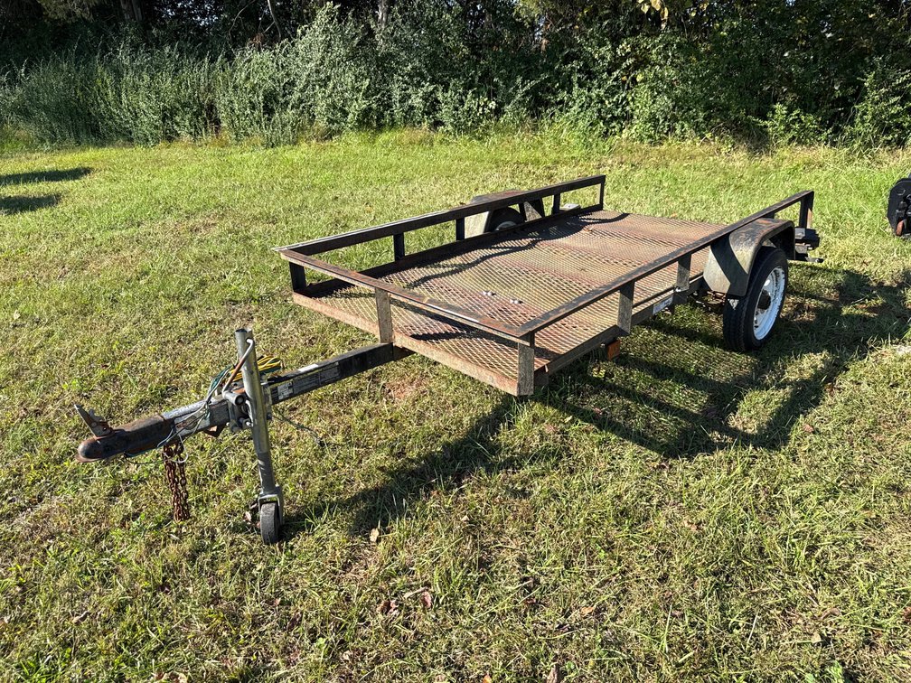 2003 Carry-On 4’x8’ Utility Trailer