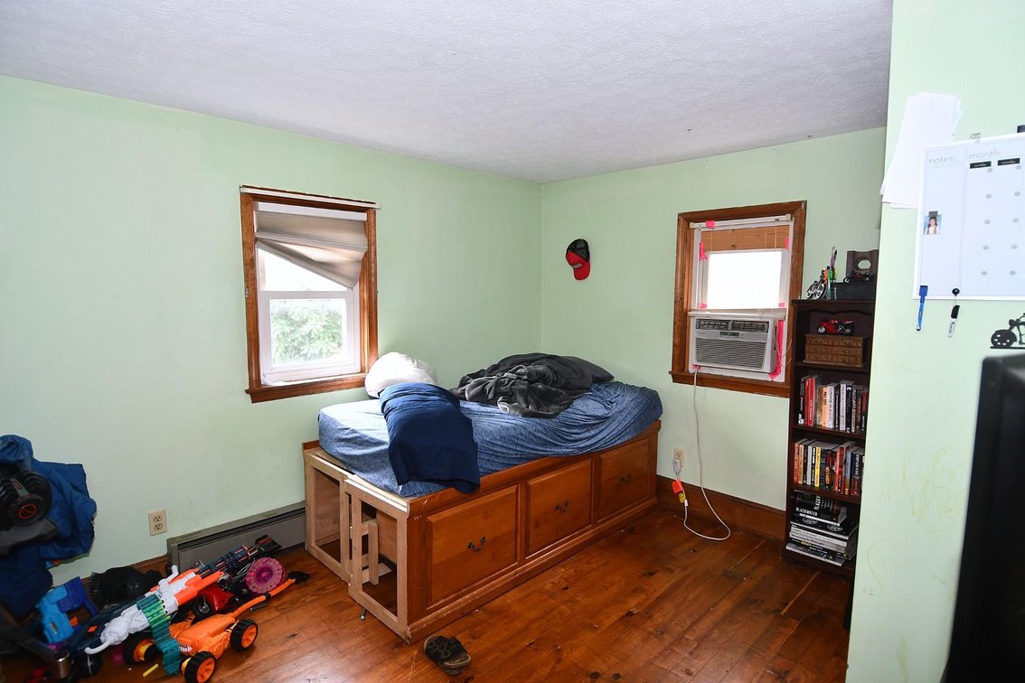 Image for Farm House Online Reserve Auction