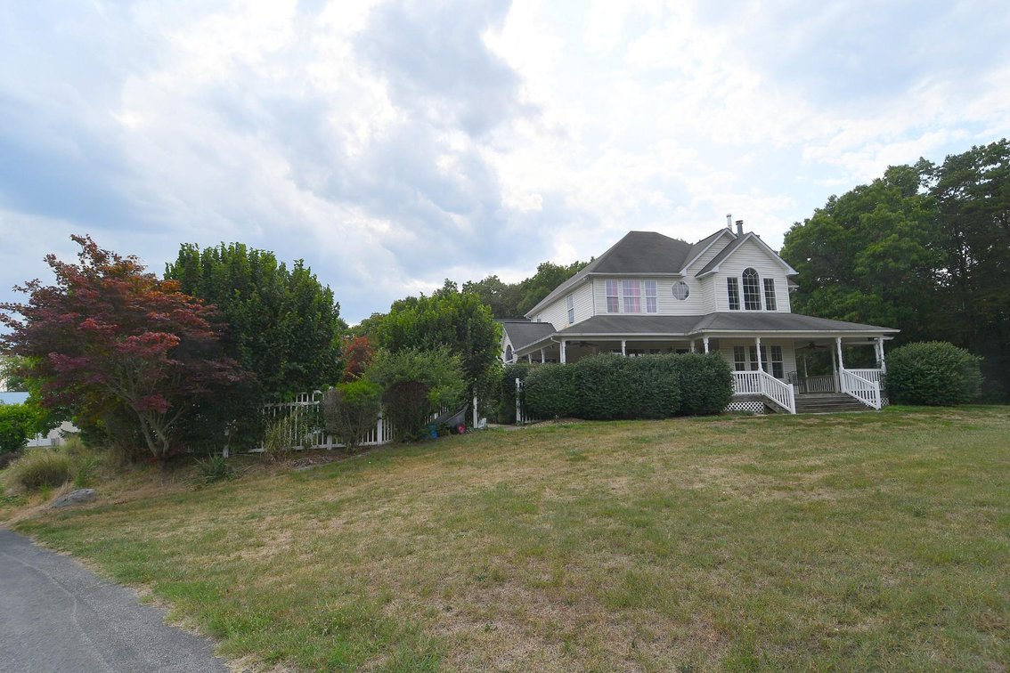 Image for Beautiful WV Mountain Home Online Reserve Auction!