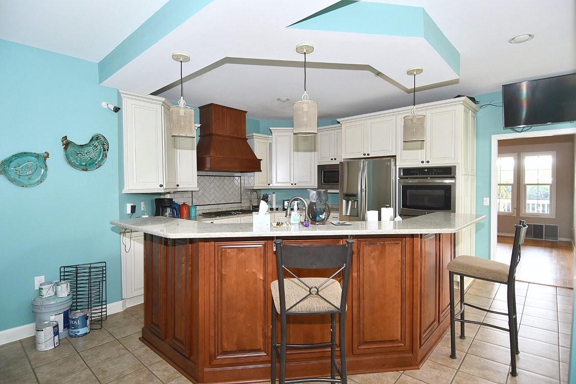 Image for Beautiful WV Mountain Home Online Reserve Auction!