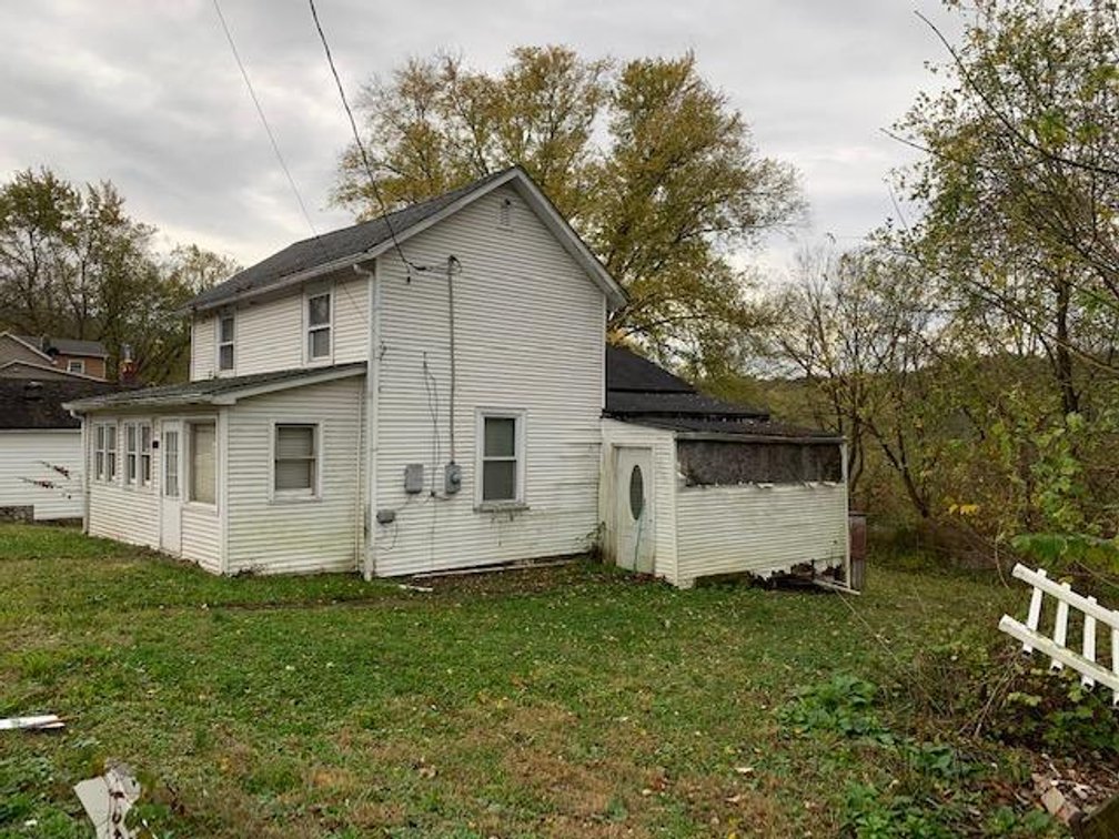 Image for Quaint Home In Paw Paw, WV! Online Only Auction!