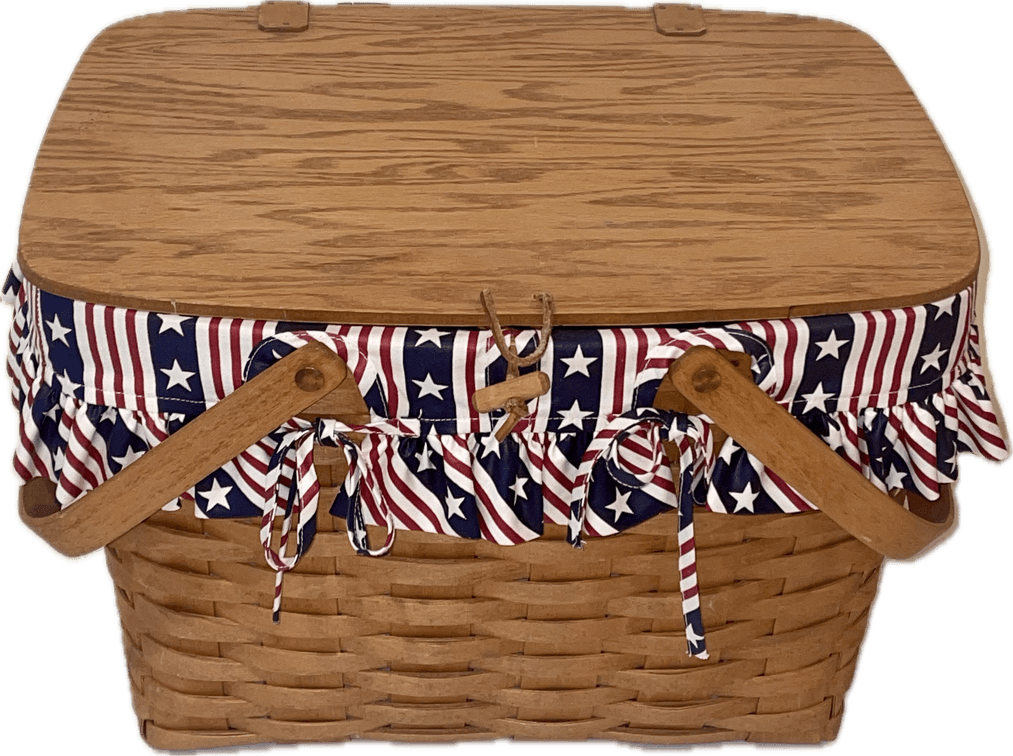 Longaberger 1992 Large Picnic Basket with Liner and Protector