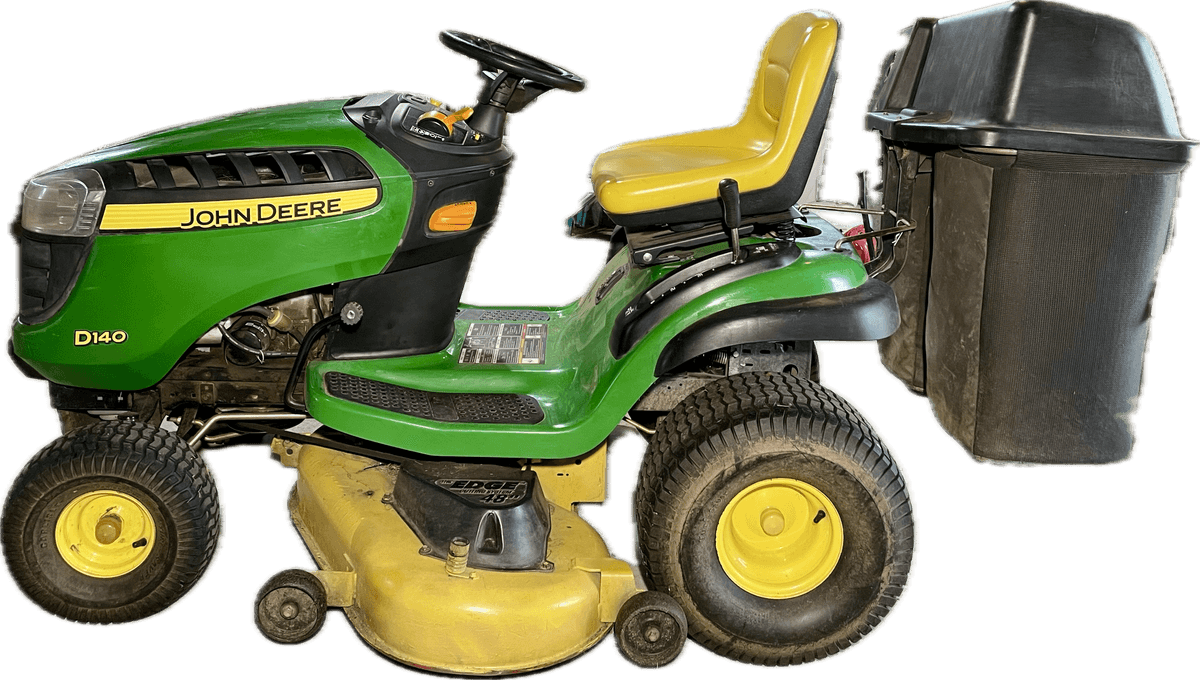 John Deere D140 Mower with Bagger (Runs)