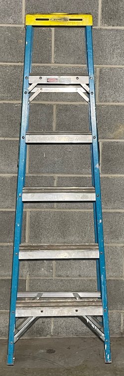 Werner Fiberglass 6’ Ladder