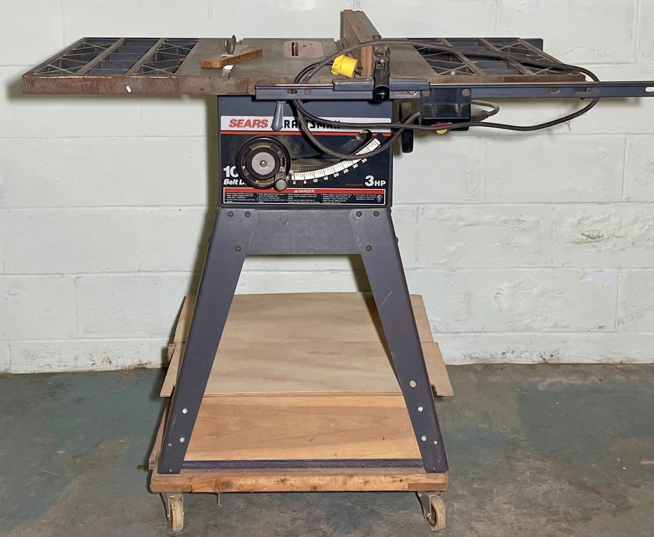 Craftsman 10” Belt Driven Table Saw (Works)