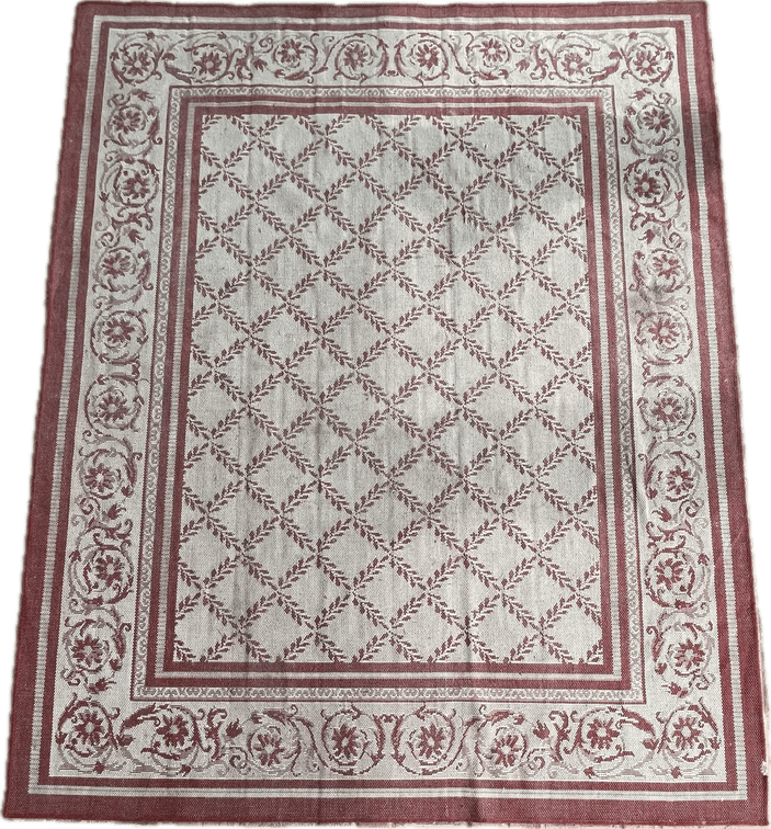 Outdoor Patio Rug (Needs Cleaned)