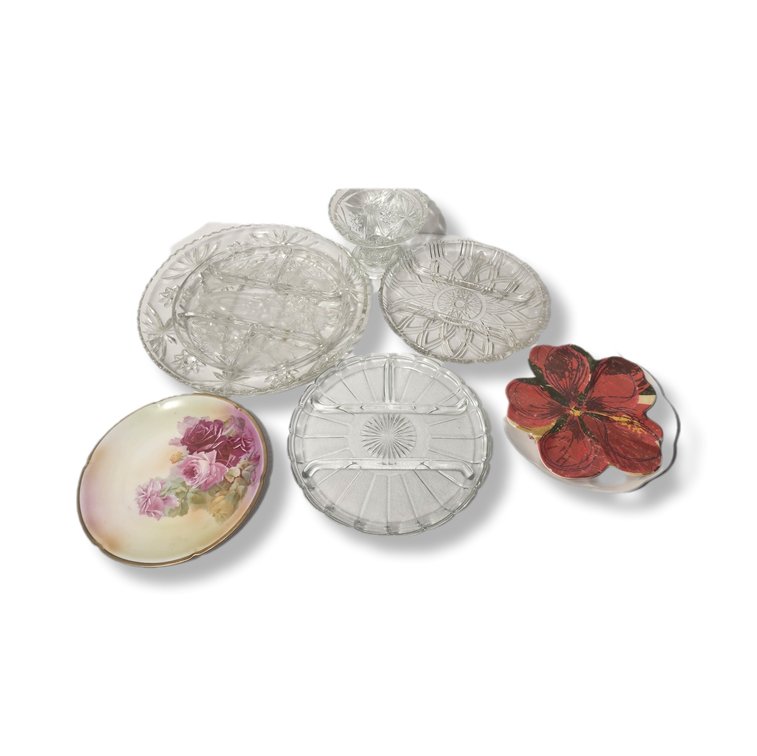 Assorted Glass Serving Platters Including Anchor Hocking Star of David Platter 13.5" and Lenox