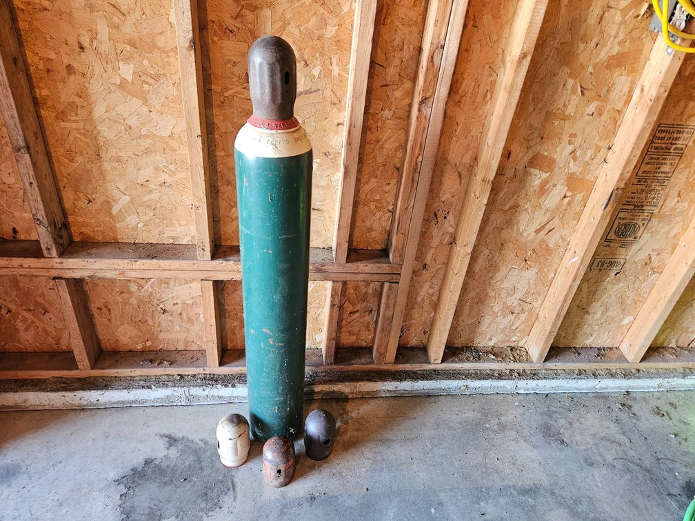 "K" Oxygen Tank, Lids (3)