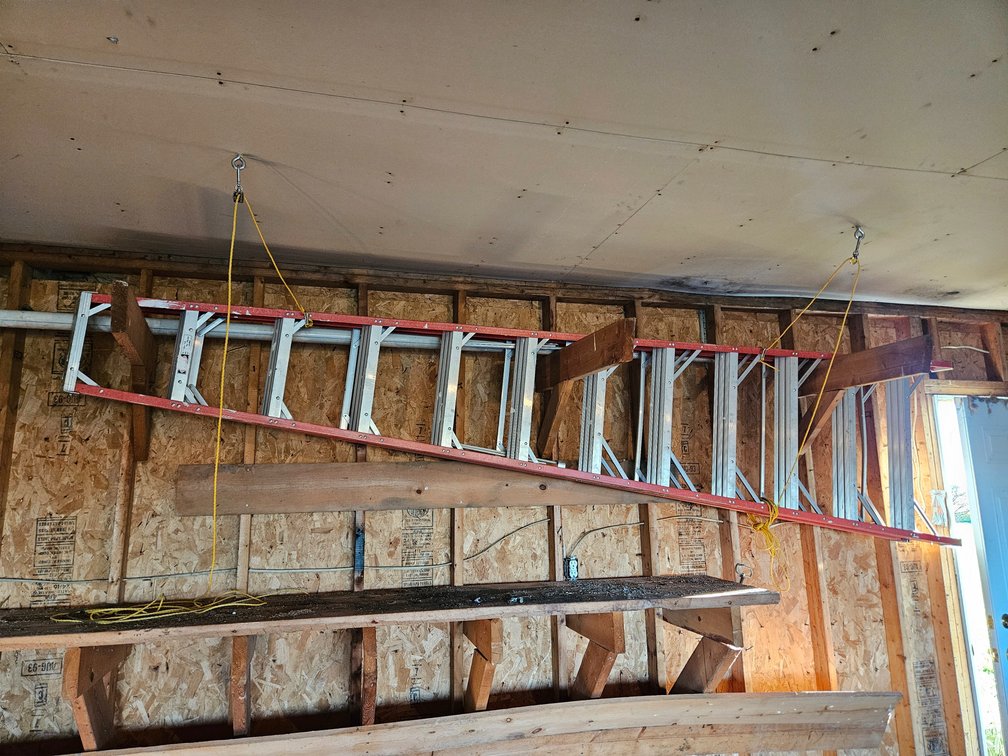 12' Fiberglass Step Ladder