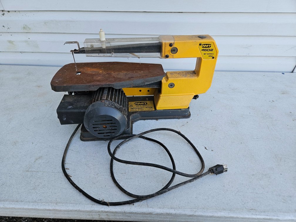 AMT 4602 16" Scroll Saw