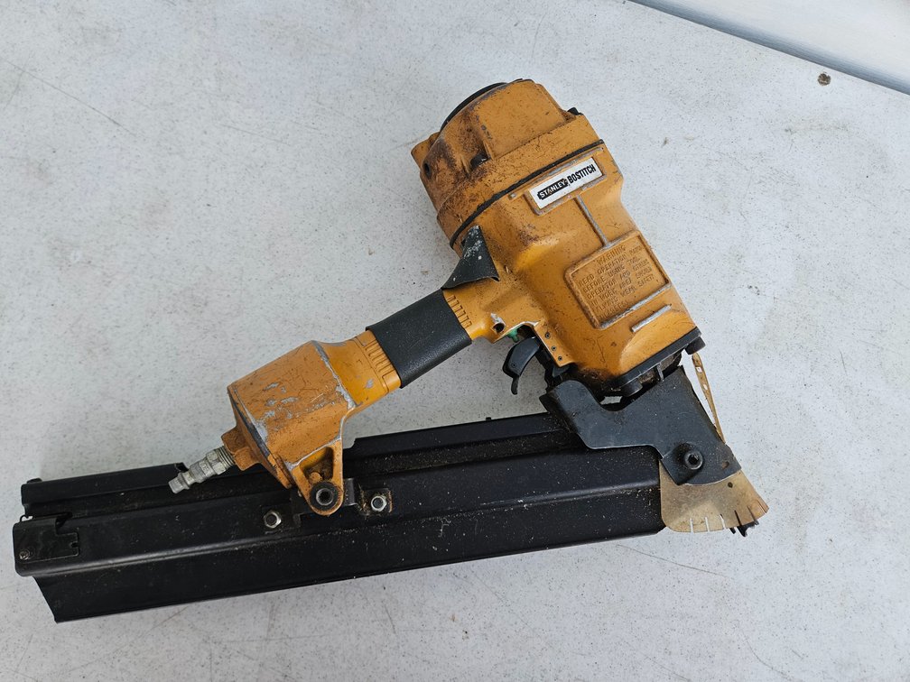 Stanley Bostitch Air Nailer