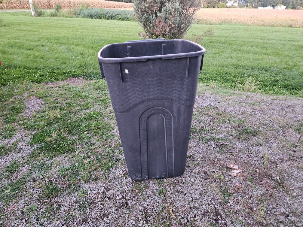 Plastic Trash can