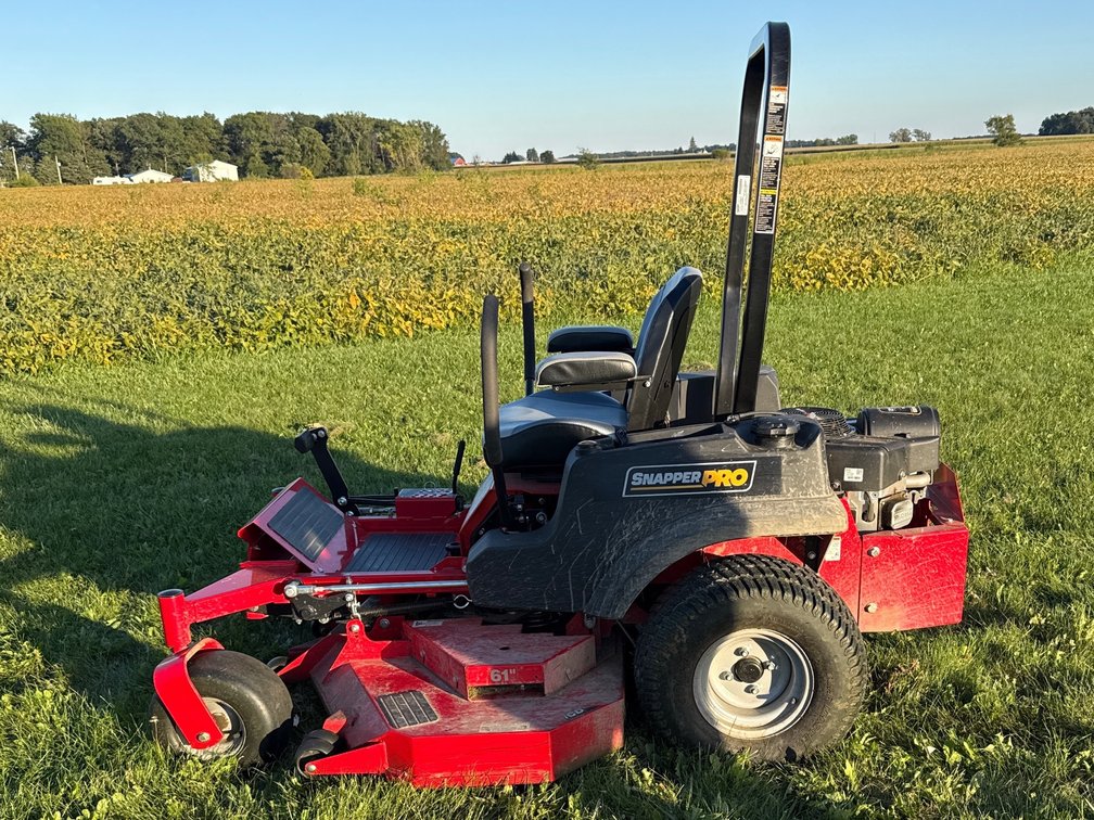 Snapper Pro Zero Turn Mower