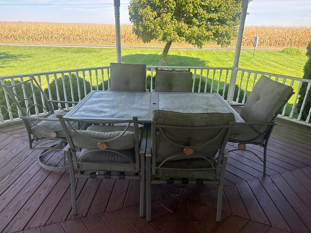Outdoor metal patio set table with 6 chairs
