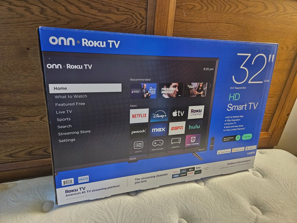 Onn 32" Roku Smart TV