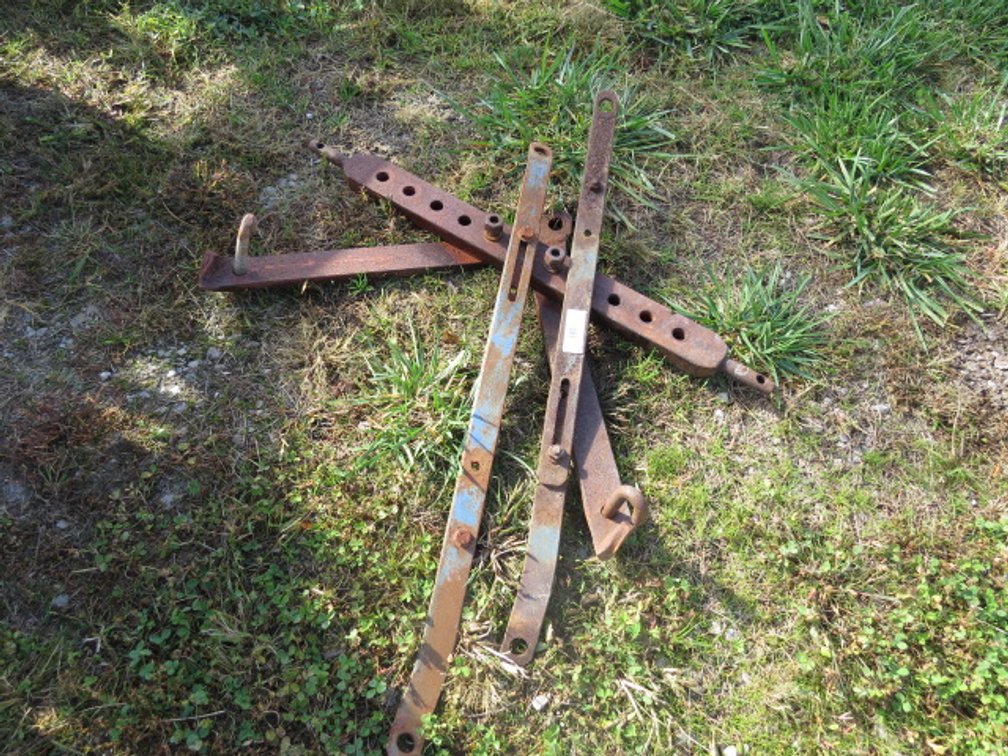 3 point hitch bars