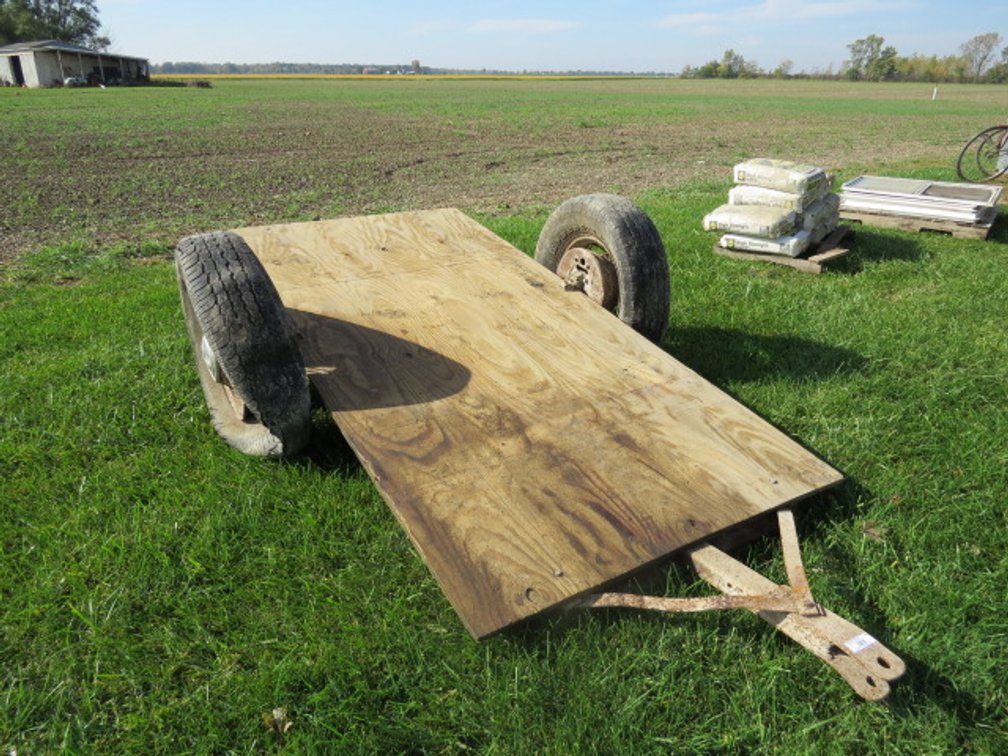 Single-axle homemade trailer