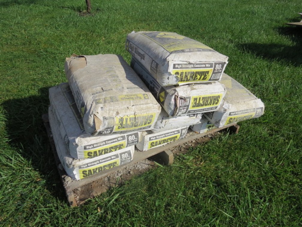 (11) bags of concrete mix