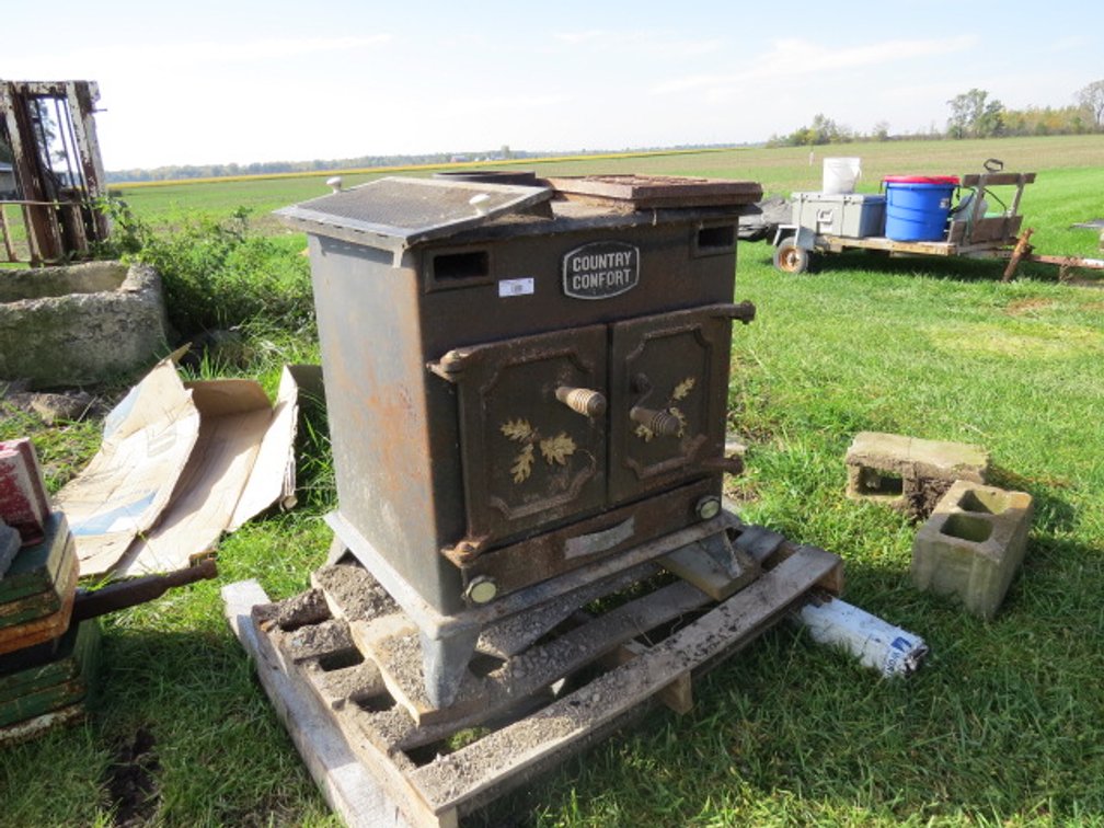 Country Comfort vintage stove