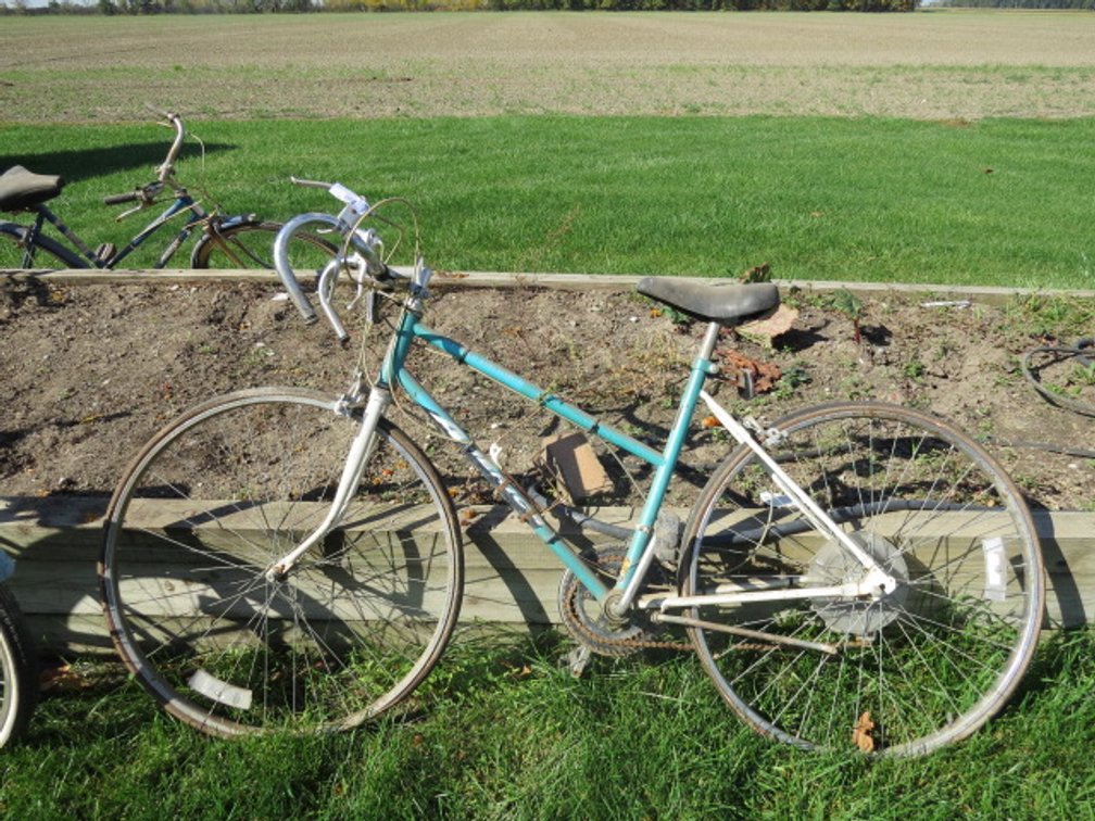 (2) Vintage bicycles