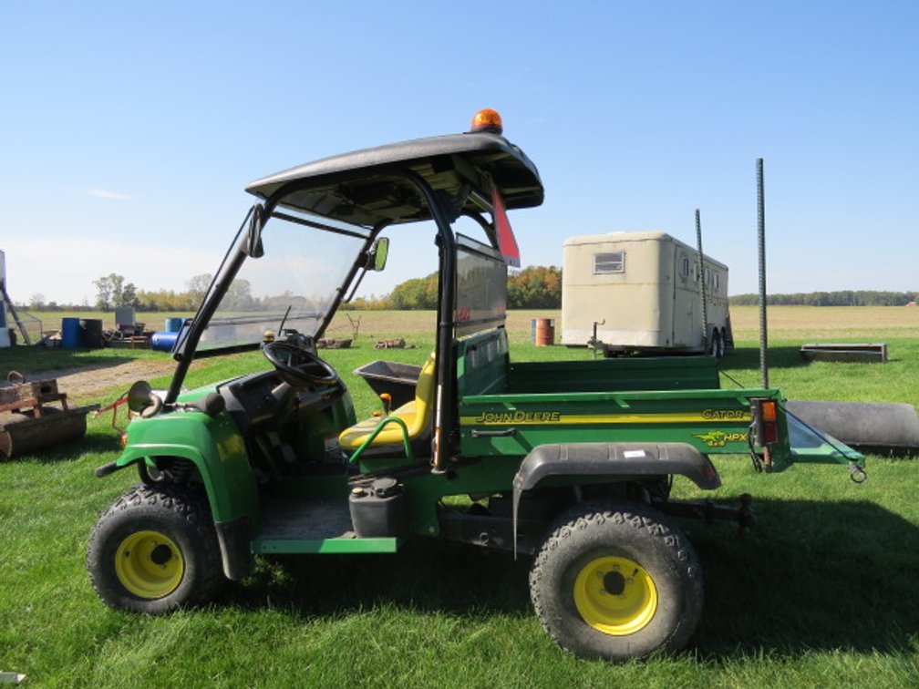 John Deere Gator HPX 4X4--Exceptional utility vehicle for a multitude of purposes