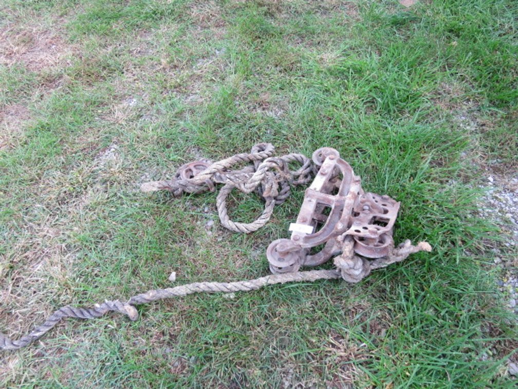 Star hay-carrier