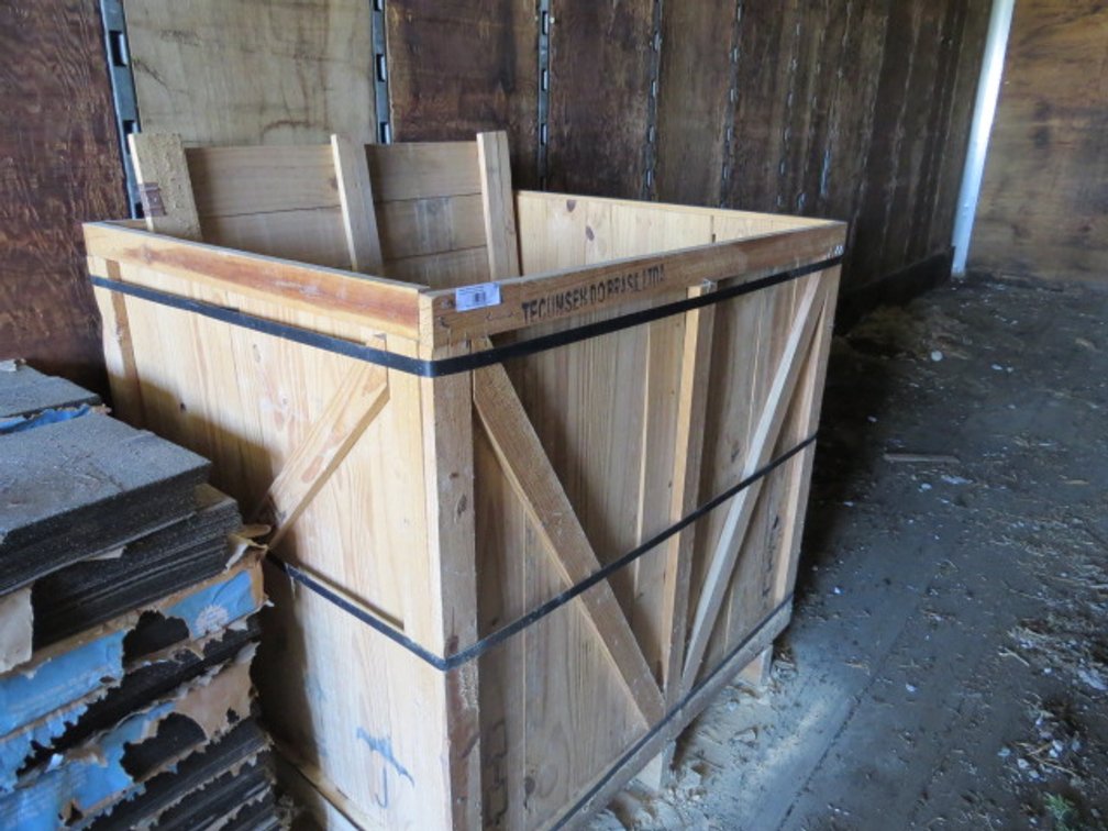 Large wooden-crate with lid