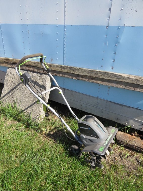 Earthwise tiller/cultivator