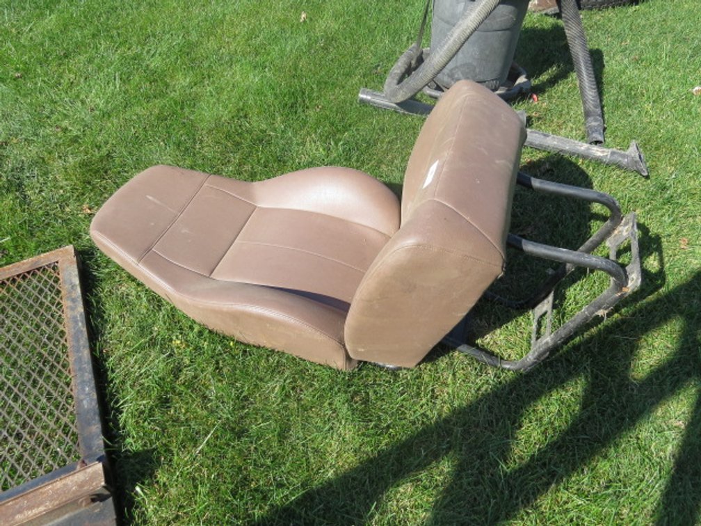 Vinyl captain chair