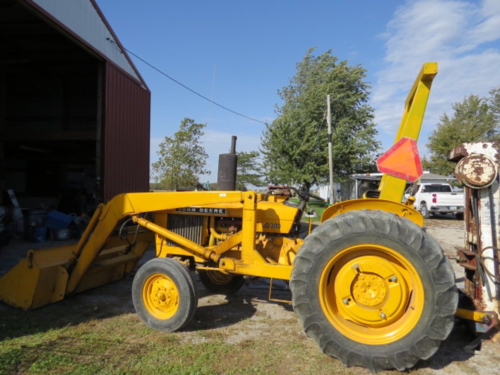 John Deere 300 Tractor