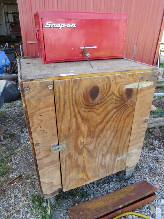 Large home-maid shelfing container