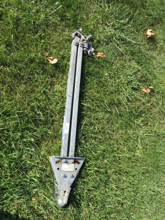 Adjustable bumper-mount tow bar