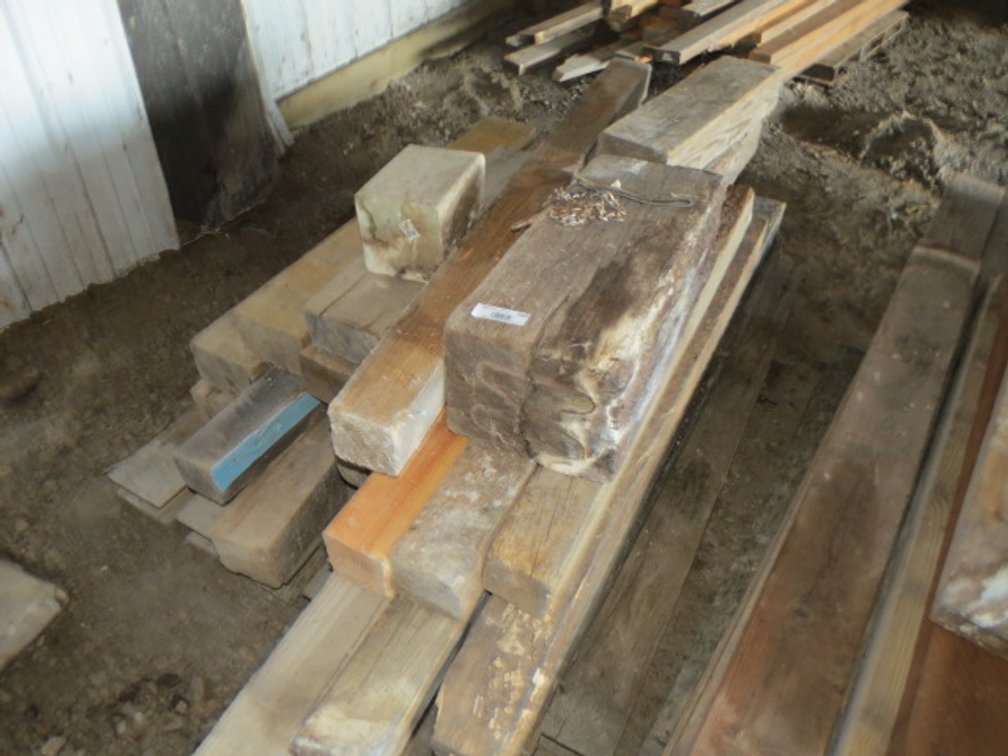 Various wood