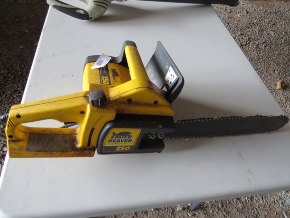 McCulloch Eager Beaver 250 Chainsaw