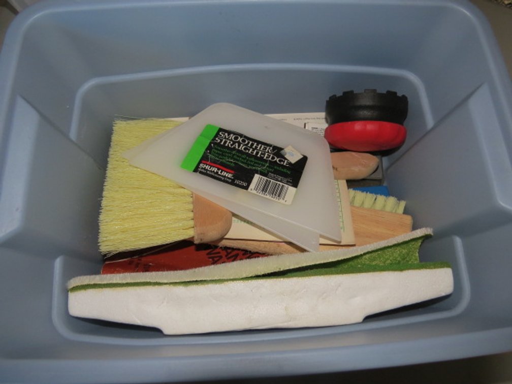 Assorted Household Items