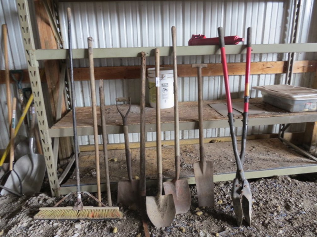 Assorted Shovels