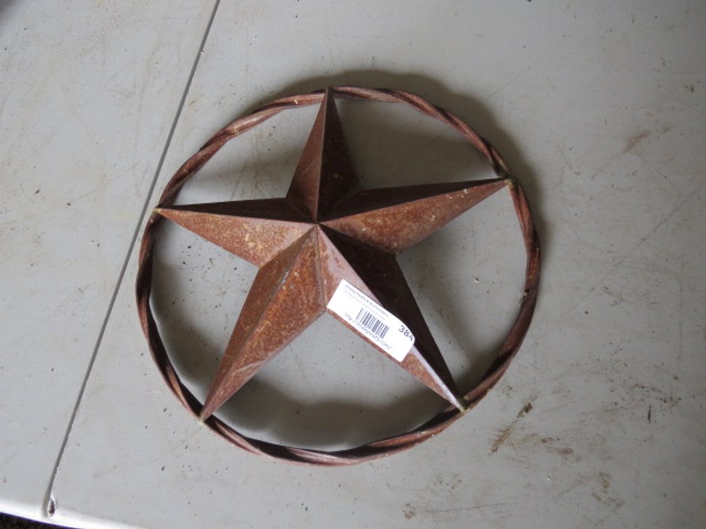 Metal Star Wall Decoration