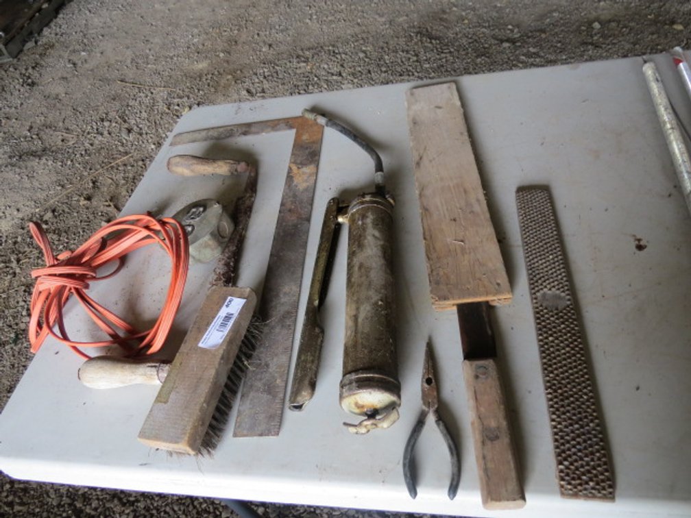 Assorted Metal Hand Tools