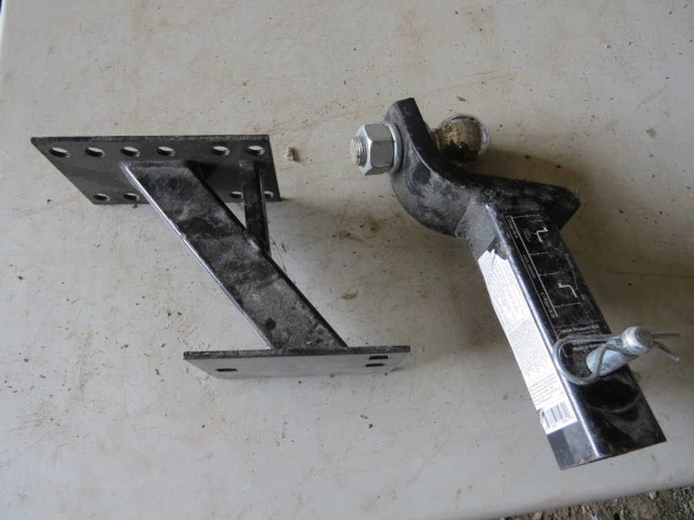 Metal Utility Bracket & Trailer Hitch Receiver