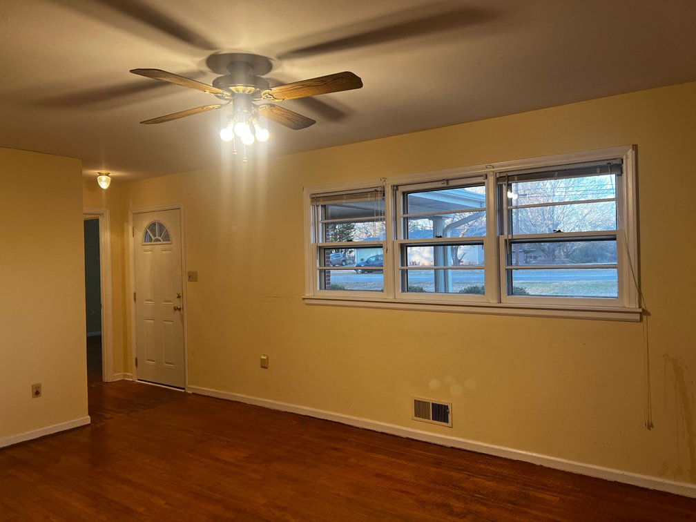 Statesville Home Auction