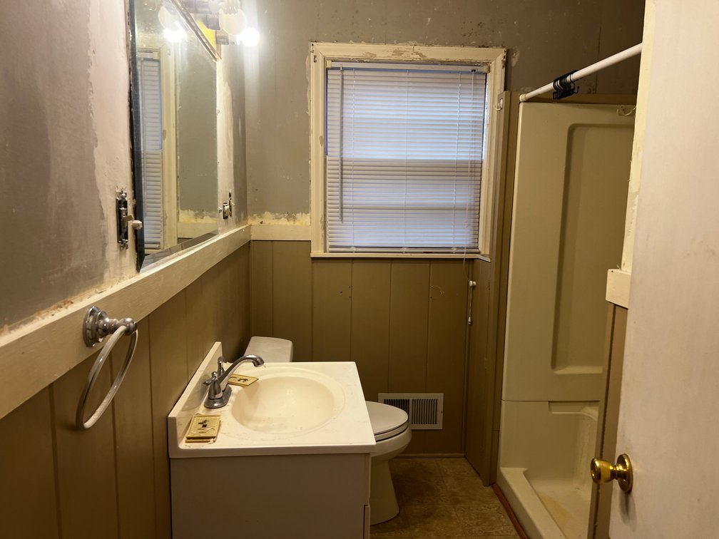 Statesville Home Auction