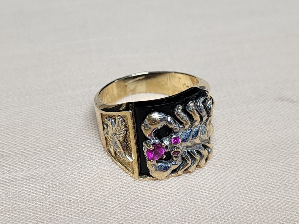 Men's 14K Gold Ring