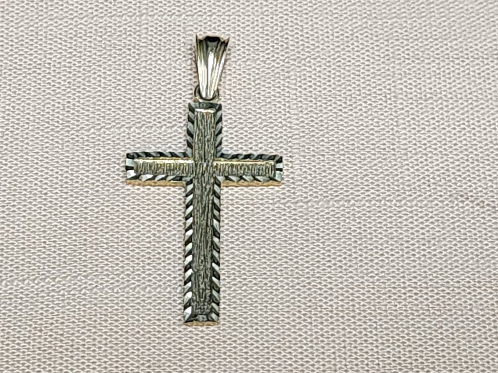 10K Gold Cross