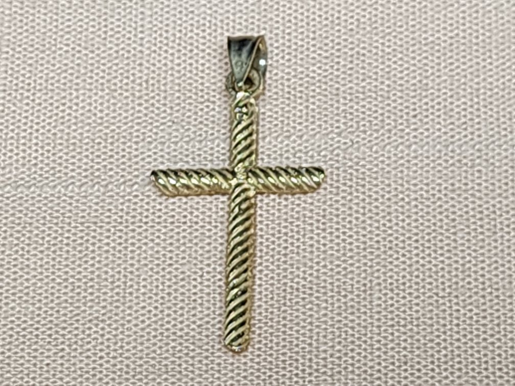 10K Gold Cross