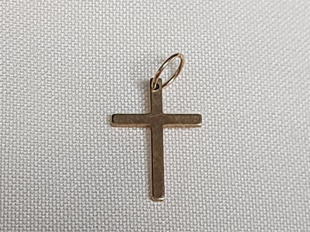 10K Gold Cross