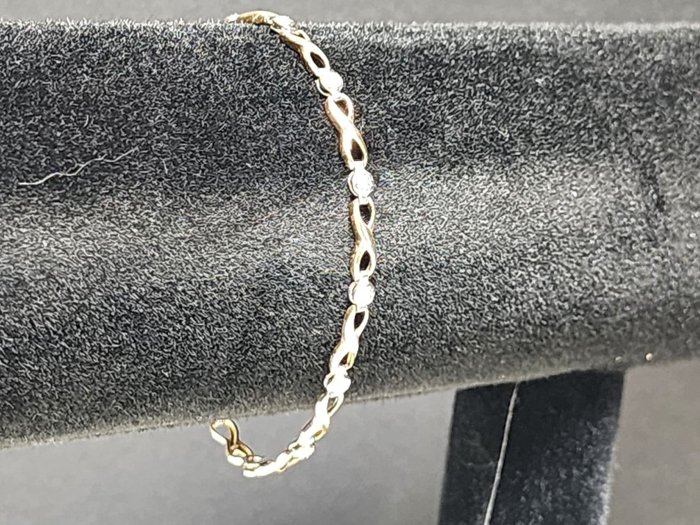 10K Bracelet